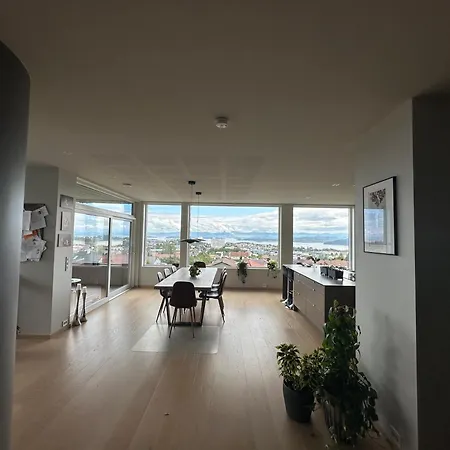 Villa Luxury Stunning View - Ons *